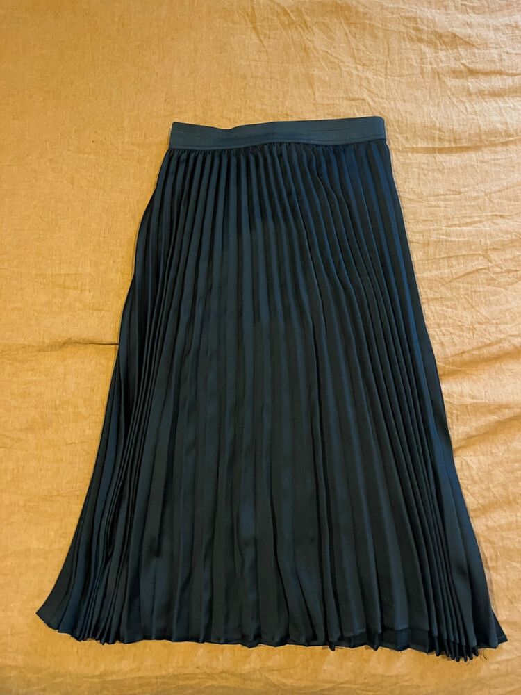 Decjuba pleated skirt – black, M