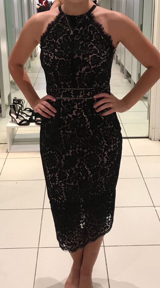 Portmans - Black Lace Dress on Designer Wardrobe
