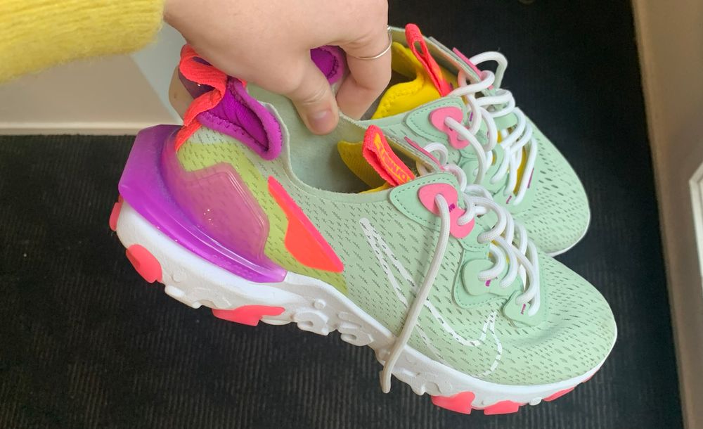 nike react vision off white pink