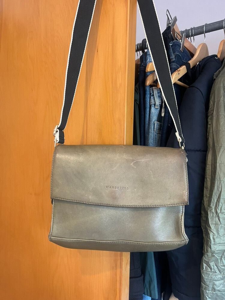 green leather bag / satchel
