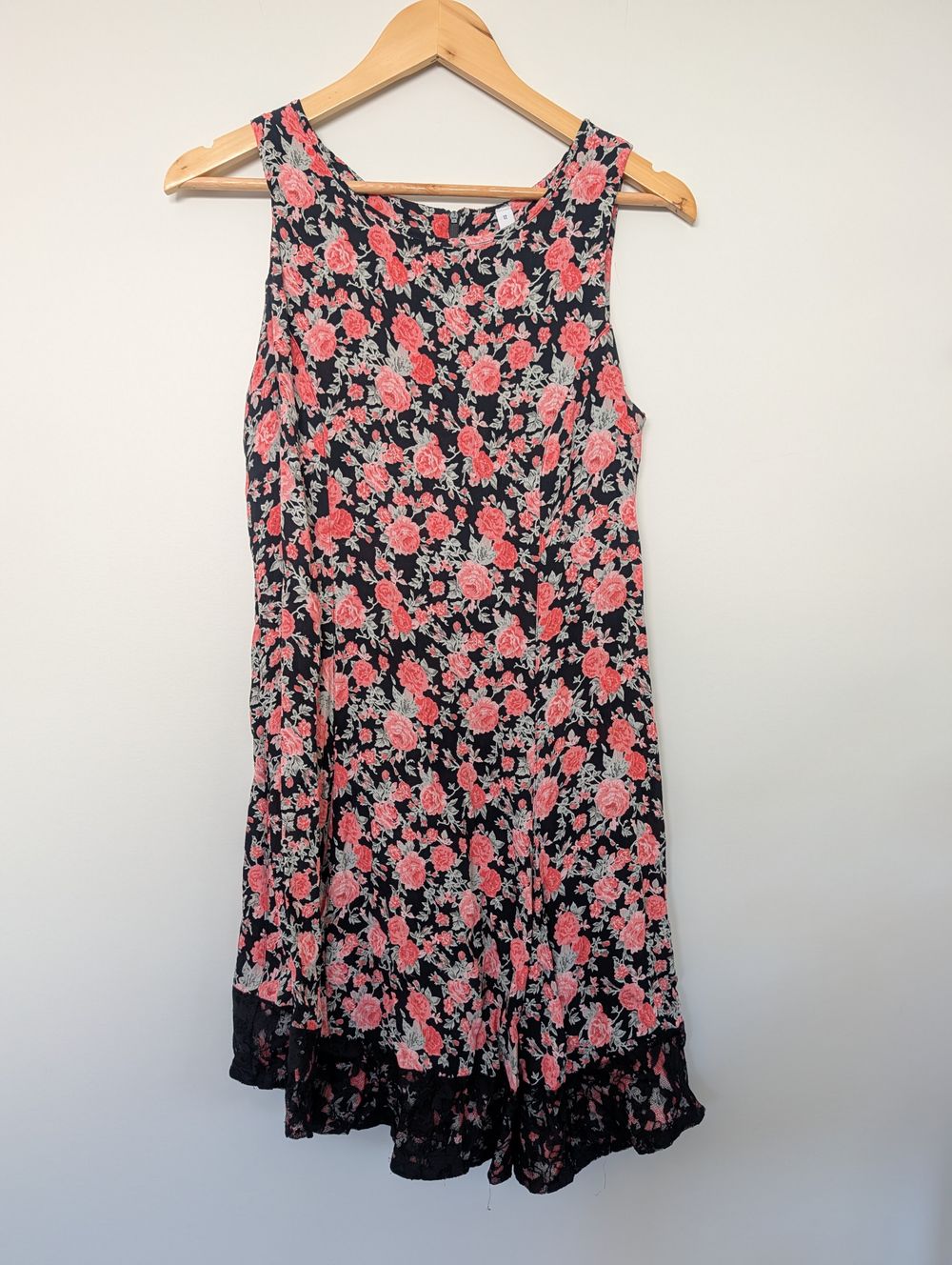 Vintage Y2K floral lace mini dress sleeveless a line tie back flowy flower power boho cottage fairy grunge whimsigoth skater