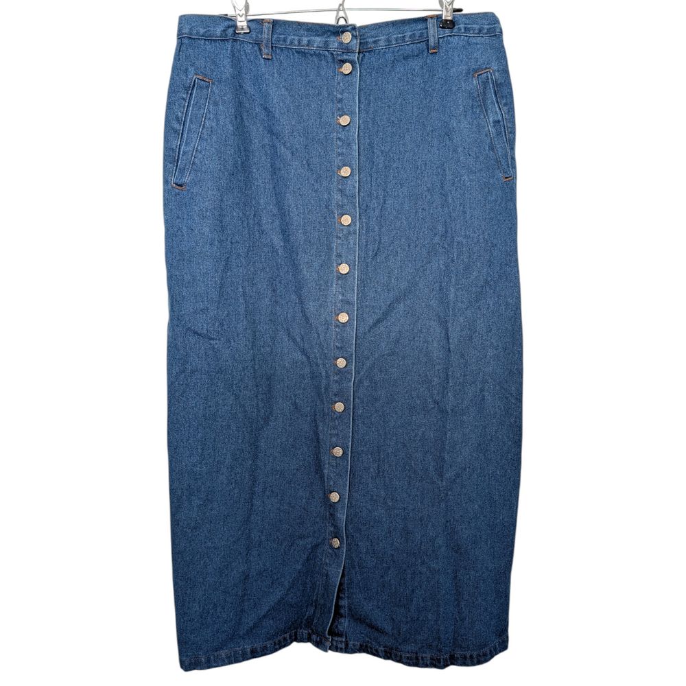 Vintage Y2K 90s denim maxi skirt button up floral buttons flower power hippie bohemian boho western coastal cowgirl earthy cottage fairy artsy lagenlook Janis Joplin Stevie Knicks plus size