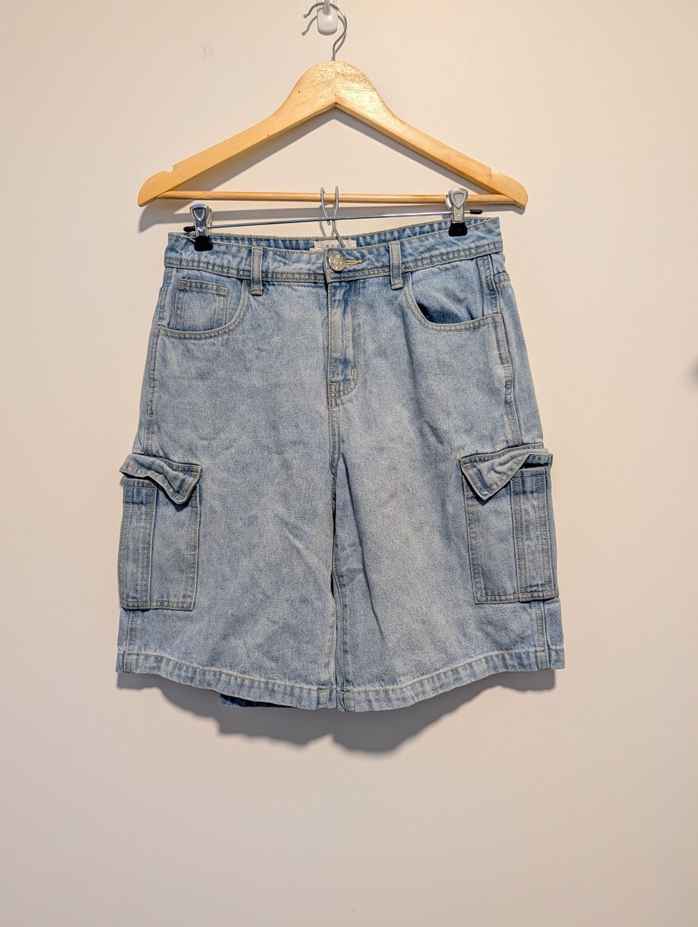 Y2K cargo jean shorts long denim shorts baggy jorts 90s utility granola girl gorpcore normcore earthy