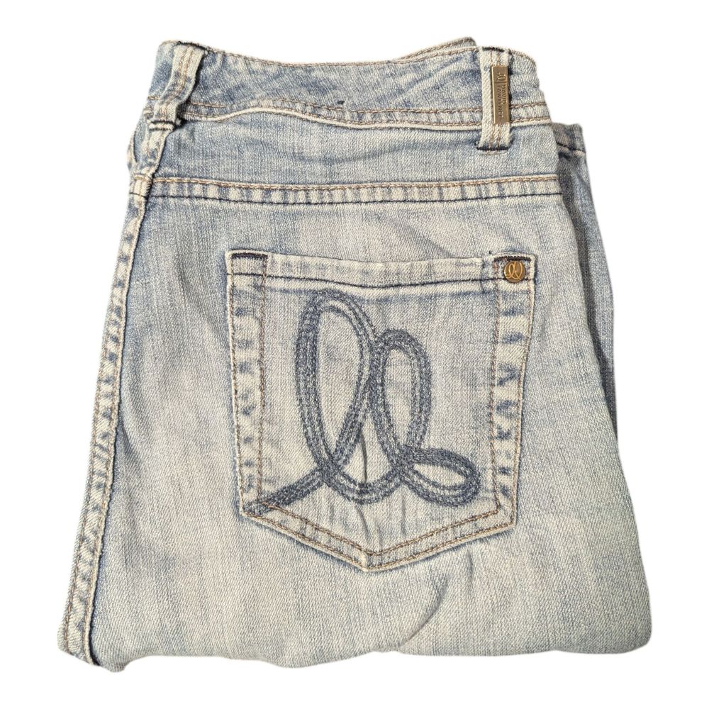 Y2K classic fit straight leg light wash jeans embroidered pocket stitching low rise mid rise flare boot cut grunge western boho cowgirl horse equestrian skater casual distressed hem