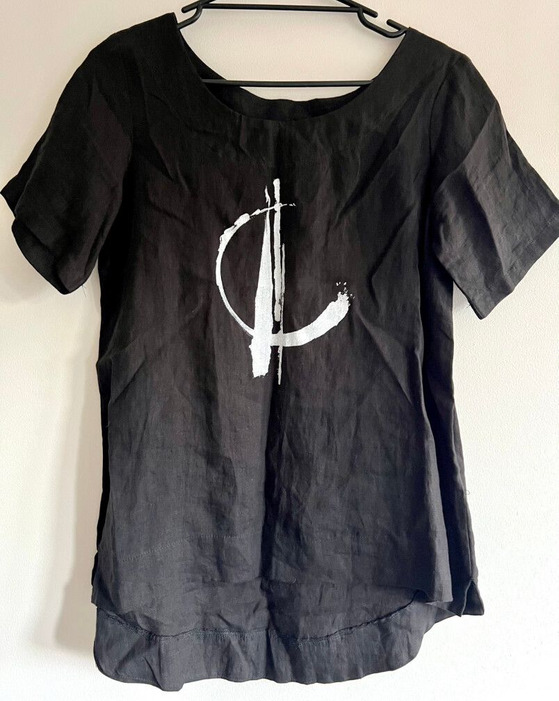 Baker Street Black Top / Tee