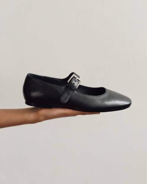 Assembly Label Leather Flats