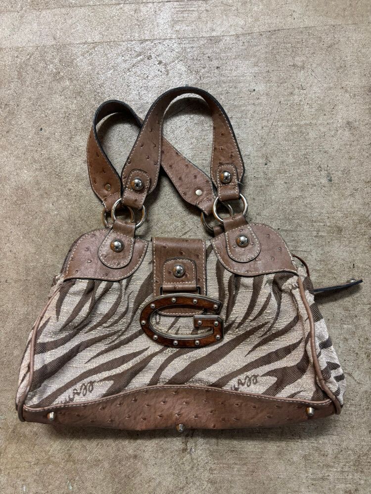 guess bag