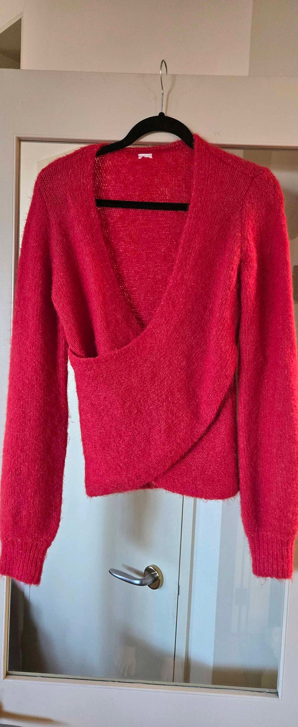 Red knit crossover jumper size small