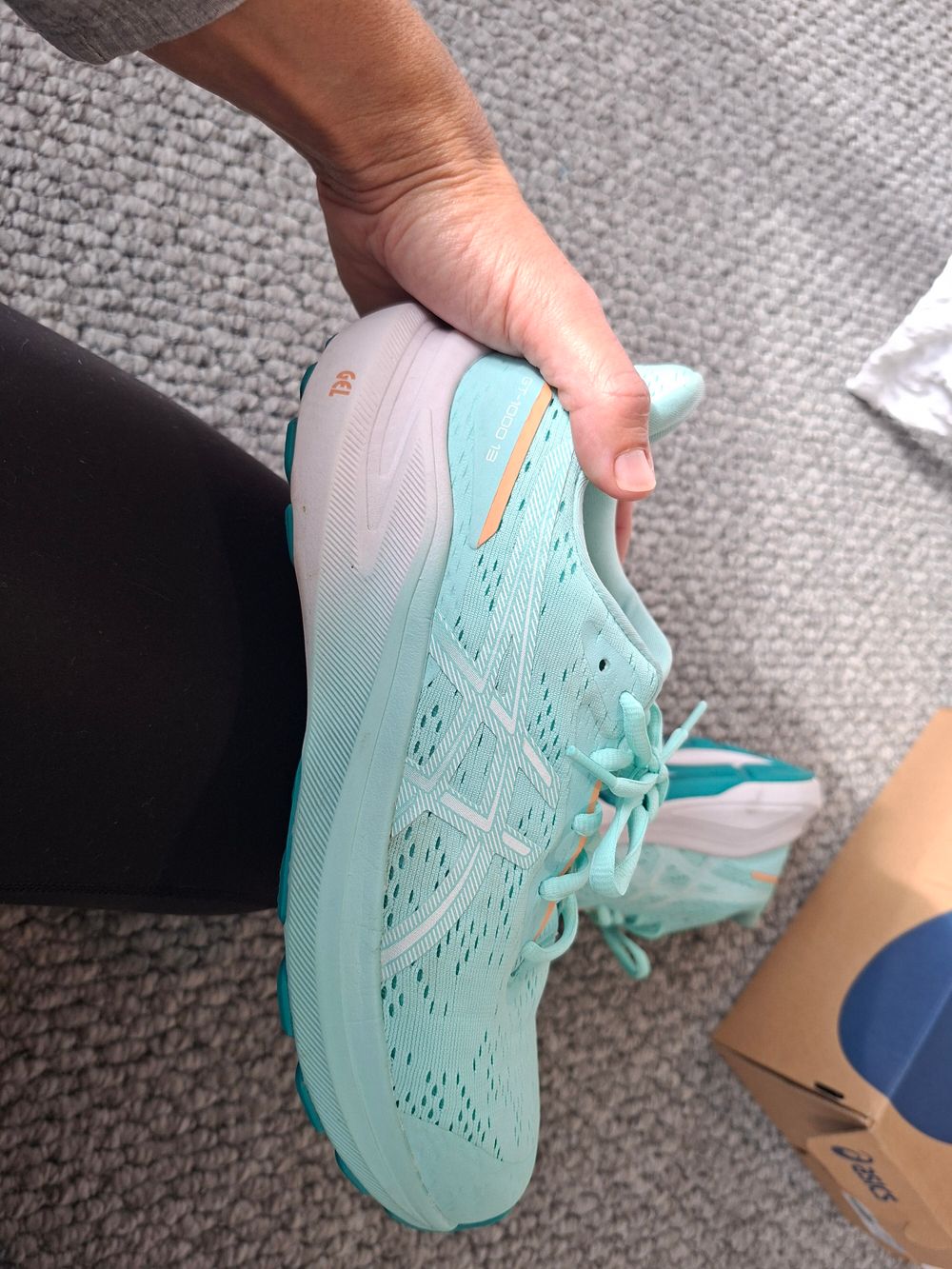 Asics ladies trainers Run K