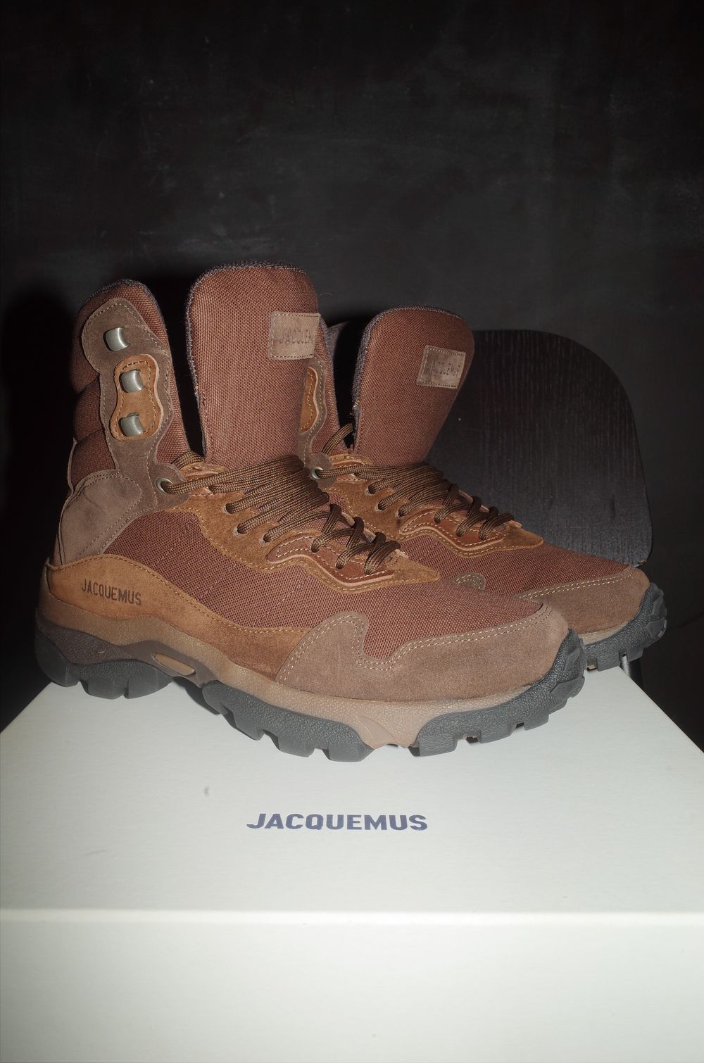 Jacquemus Les chaussures Terra Hiking Boots