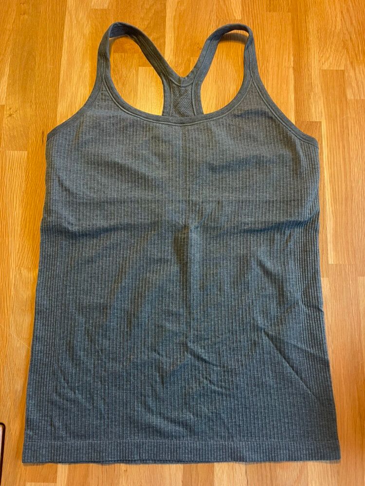 Lululemon ebb to street tank