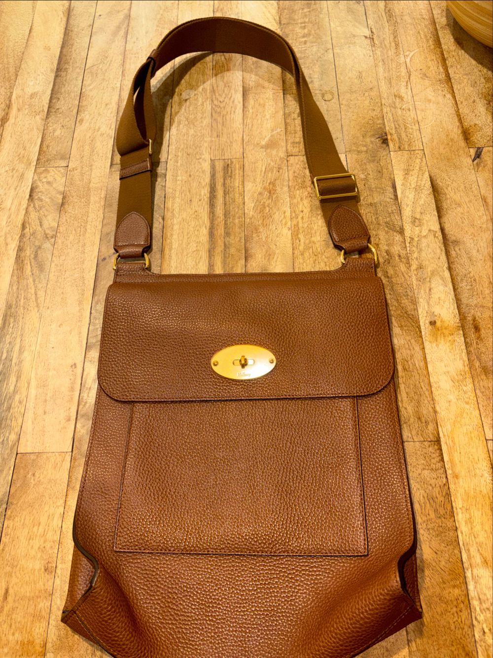 Mulberry Large Anthony Small Grain Oak Two Tone Leather Bag