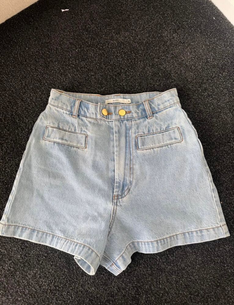 Ruby clover shorts