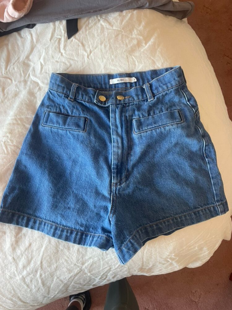 Suzie Short