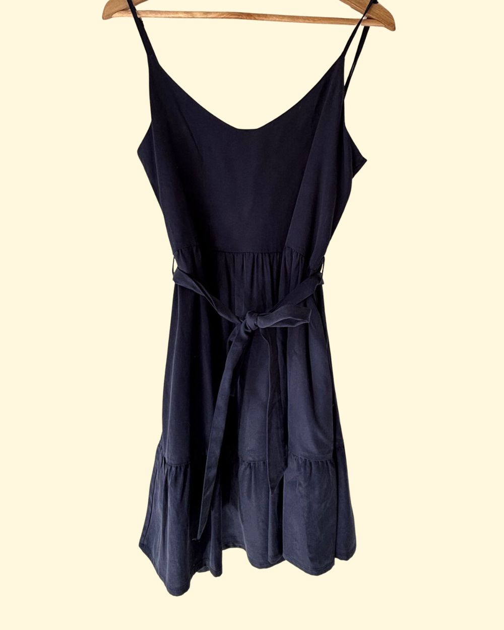 HUFFER Tiered Dress