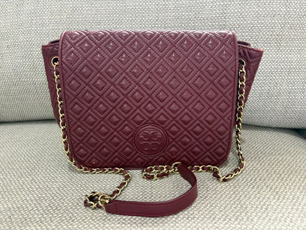 Tory Burch Fleming Quilted Shoulder Bag – Burgundy