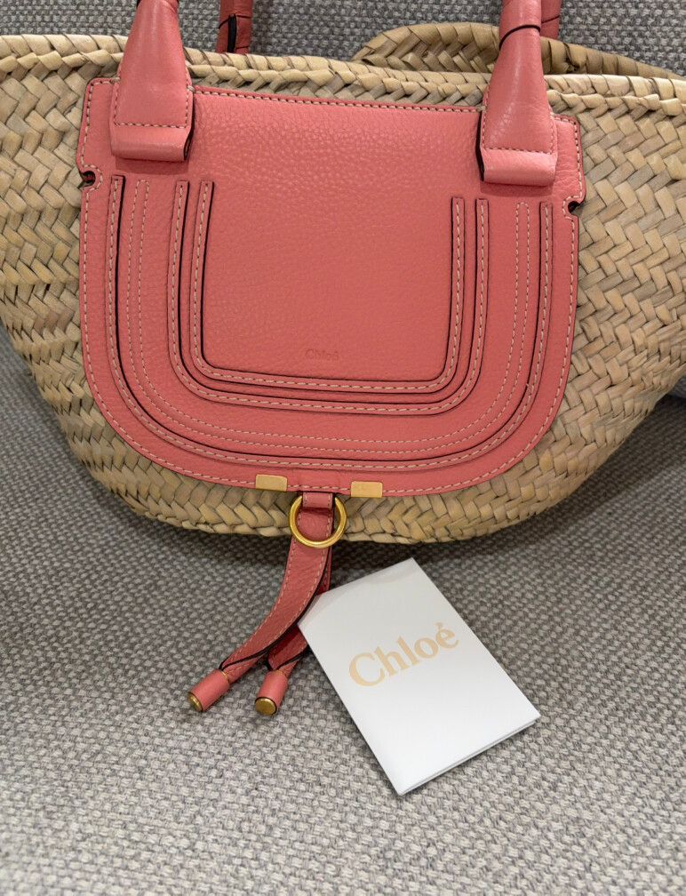 Chloé Marcie Medium Basket Tote – Coral Leather & Woven Raffia
