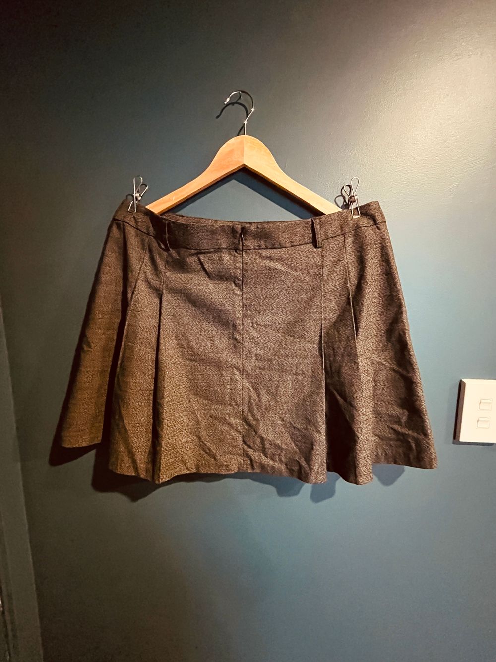 MAX Grey Pleated Mini Skirt