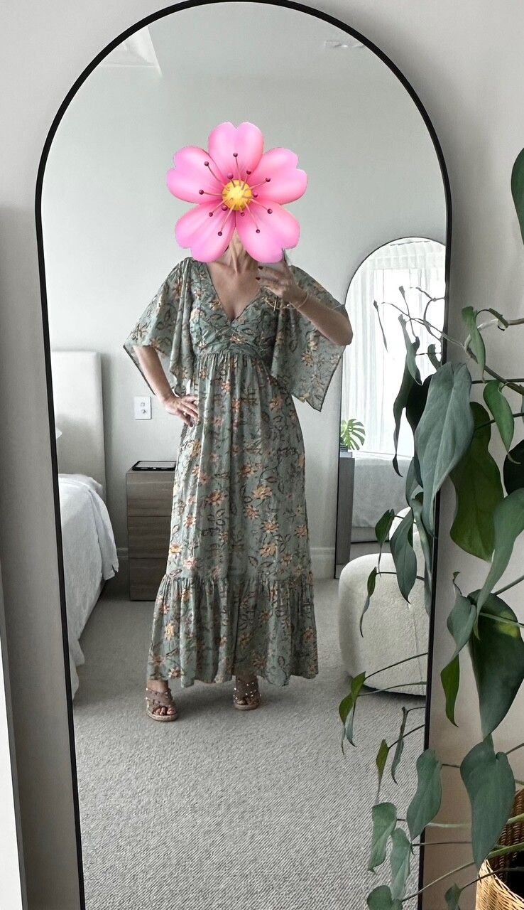 Tigerlily - Tigerlily Green Floral Maxi Dress on Designer Wardrobe Tigerlily - Tigerlily Green Floral Maxi Dress on Designer Wardrobe