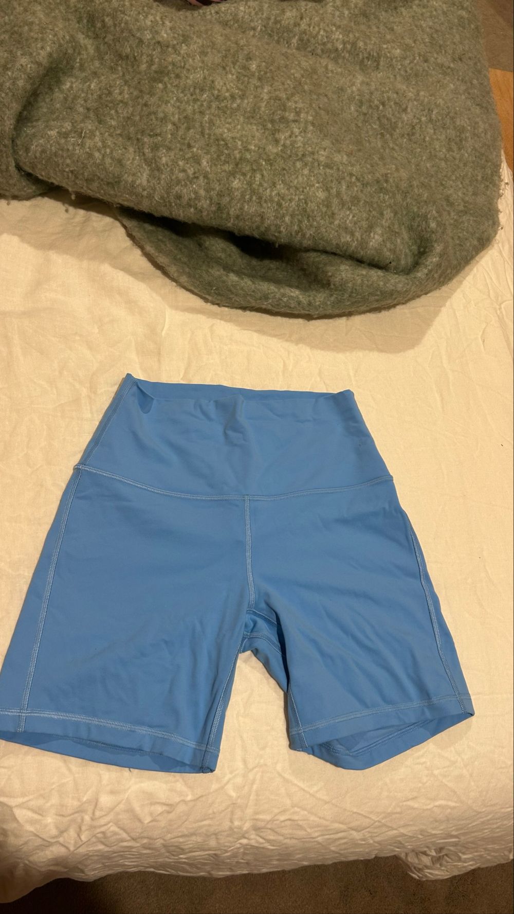 Wunder Under high rise short 6inch - NEVER worn!