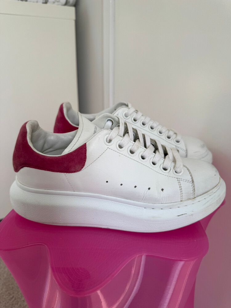 Alexander Mcqueen Oversized White / Pink Sneakers