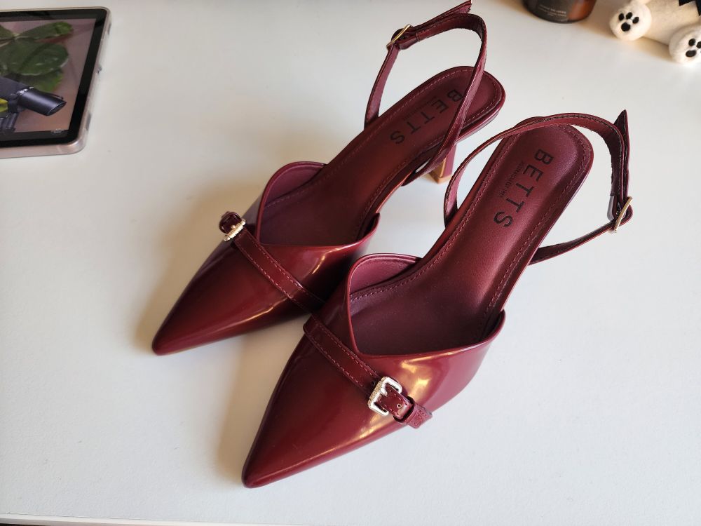 Betts Burgundy Kitten Heels