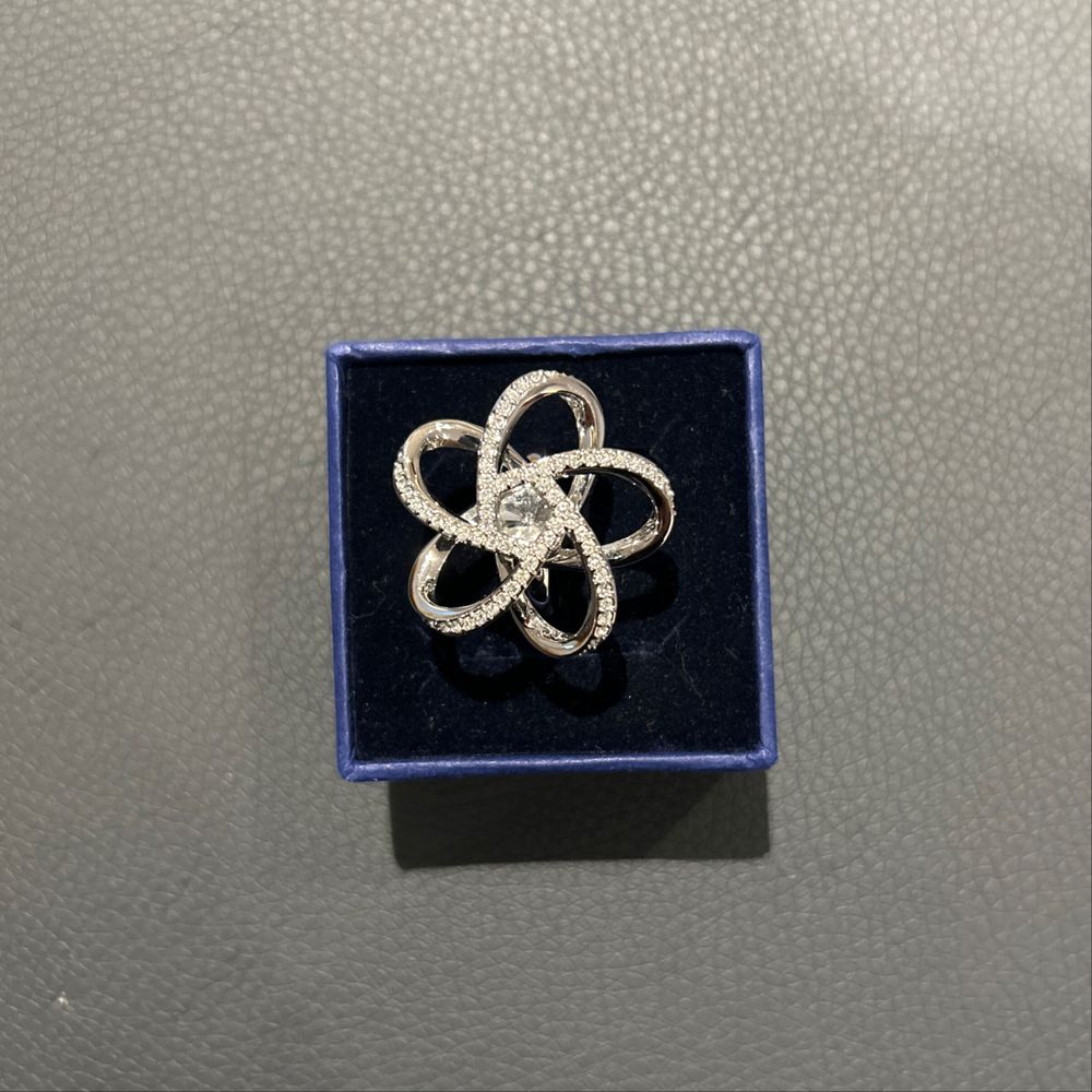 Swarovski Ring