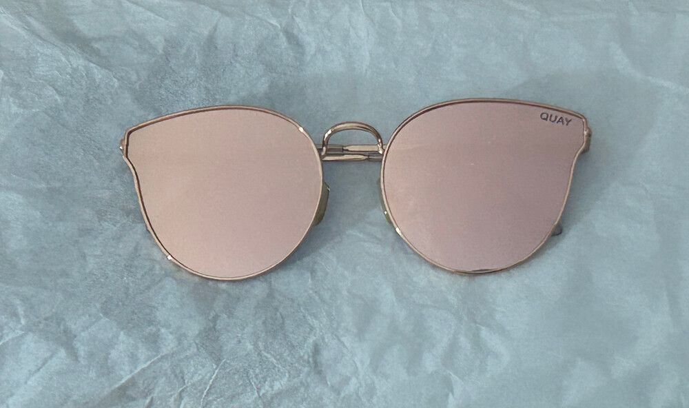 QUAY Australia Sunglasses -ALL MY LOVE