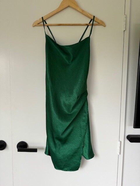 angel biba green dress Angel Biba Lace Midi Dress main image 0