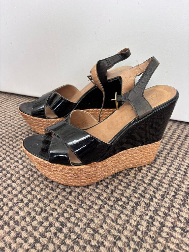 Aldo platform wedges
