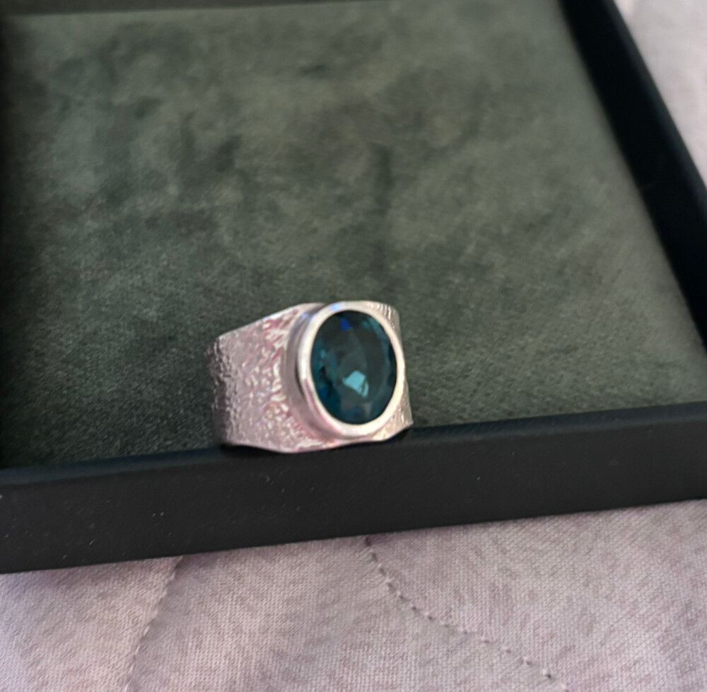 Green Quartz solid silver ring