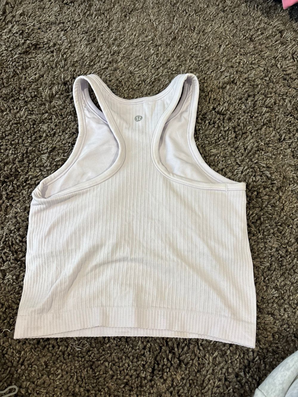 Lulu Ebb To Street Cropped