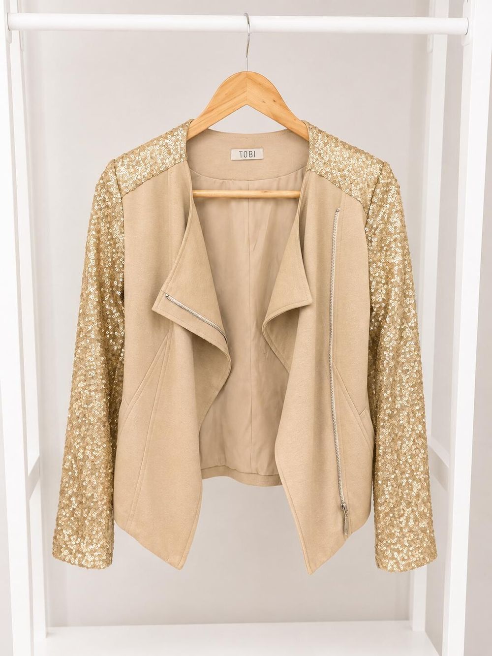 Tobi Blush Gold Sequin Sleeve Jacket | Size XS