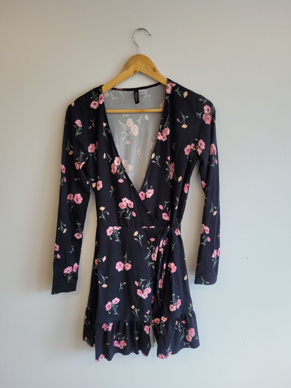 chinese dress ladies H&M Black Floral Long Sleeve Mini Dress