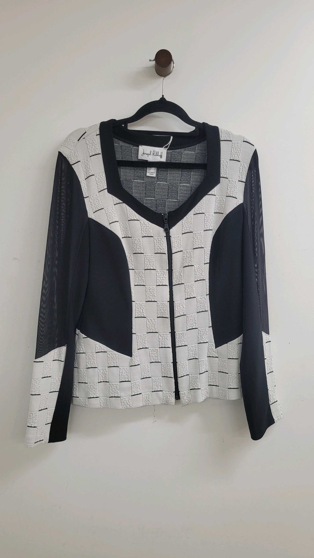Joseph Ribkoff jacket size 8