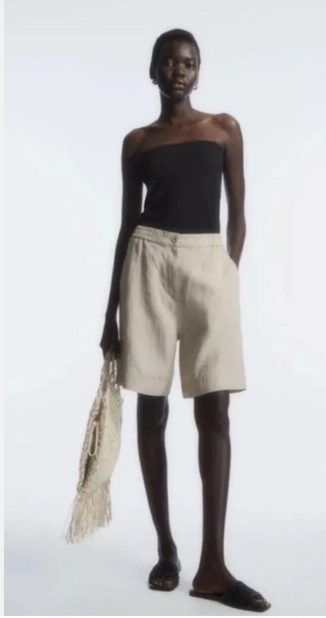 COS Linen Relaxed Shorts Size Small Beige Summer Minimalist Casual Vacation