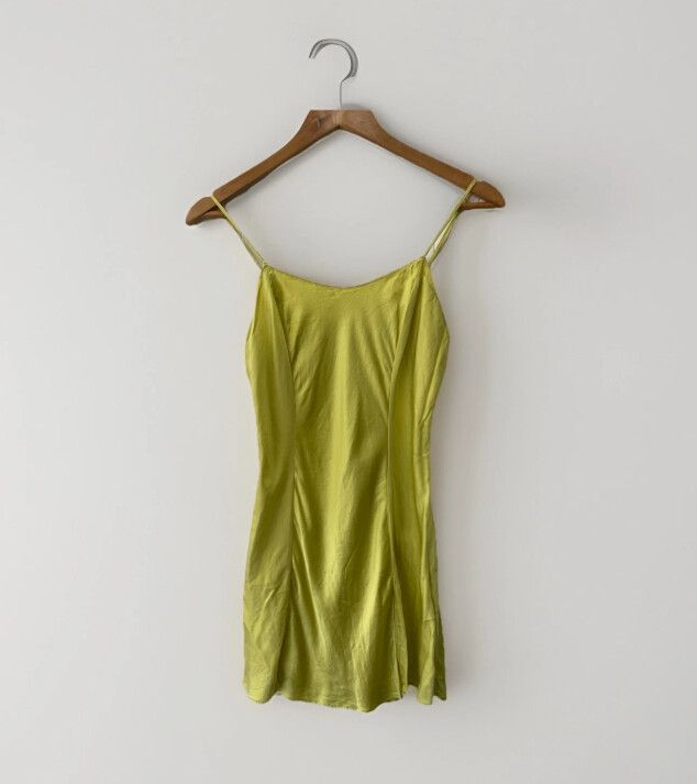 Silk Laundry - Vintage Yellow Silk Slip Dress size small Romantic Glam  Party Chic 90's on Designer Wardrobe