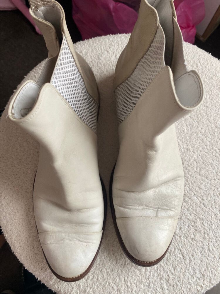 Beau Coops Cream Boots Size 39