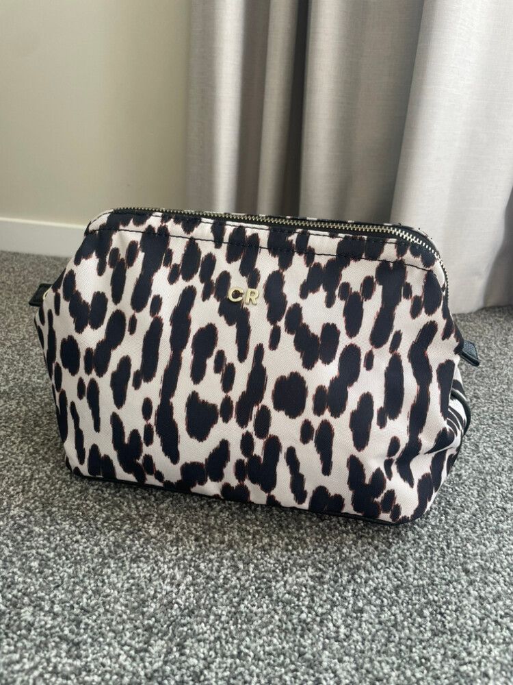 country road toiletry bag