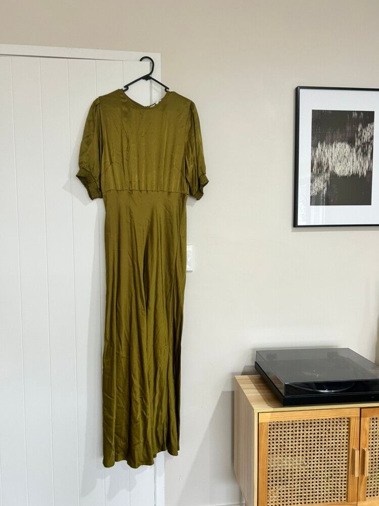 MAX Olive Dress