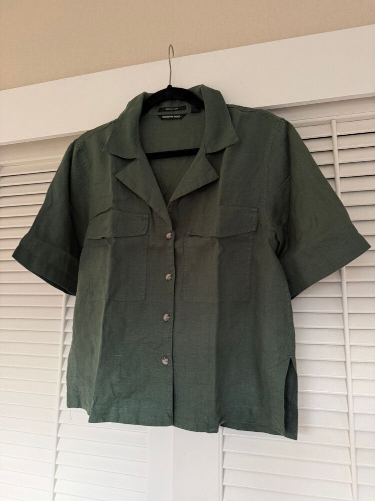 COUNTRY ROAD Green linen shirt