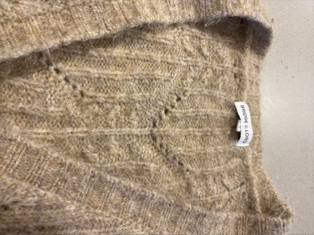 Bridge & Lord Beige Cable Knit Cardigan