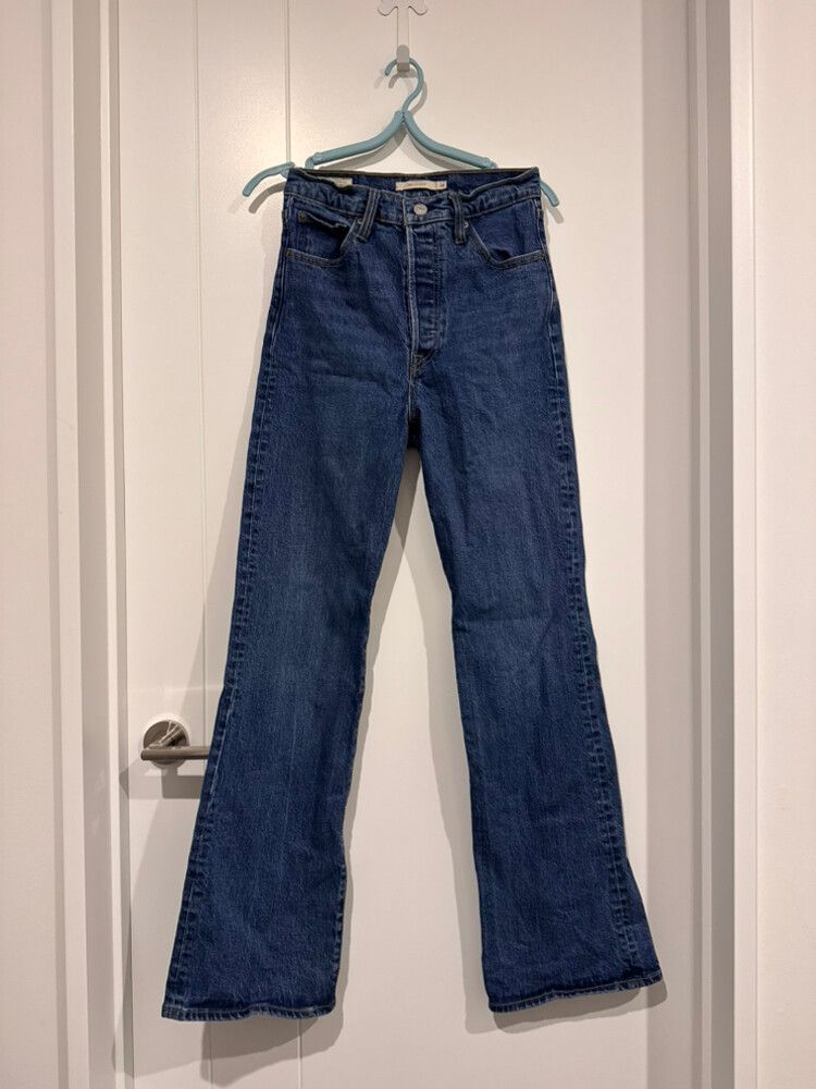Levi’s Premium Ribcage Boot Jeans size 26