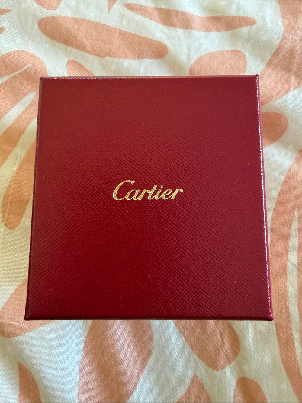 Cartier Gold love ring