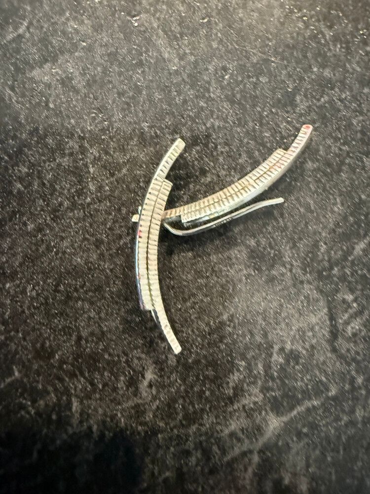 Silver Ear Climbers