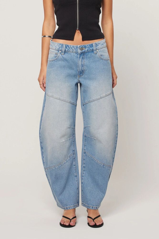 Abrand 99 Low Barrel Jean