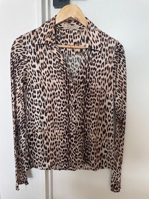 Bec + Bridge Leopard Print Shirt 100% silk