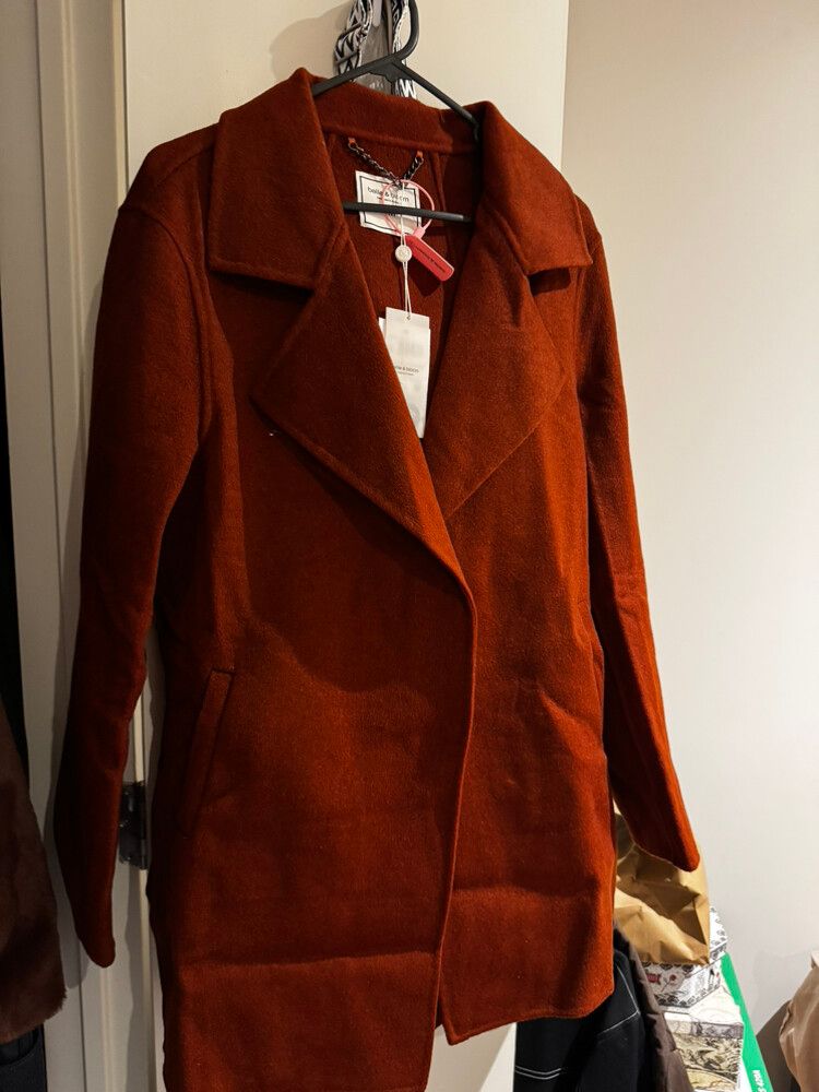 Belle & Bloom ex boyfriend will coat