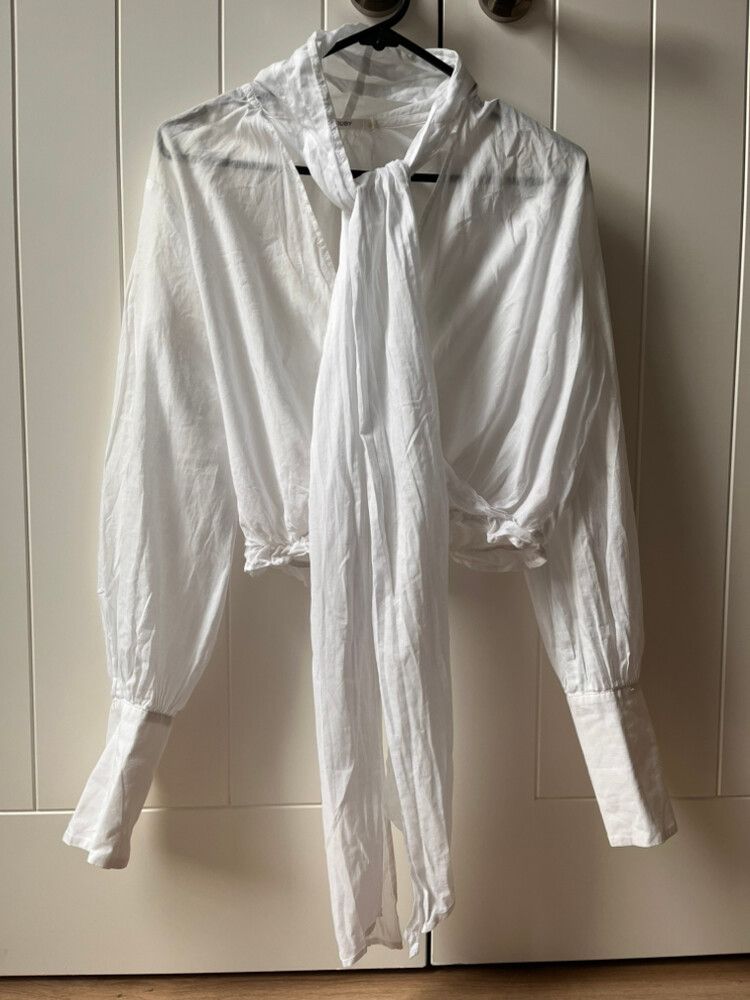 RUBY White Cropped Tie-Neck Blouse Size 8