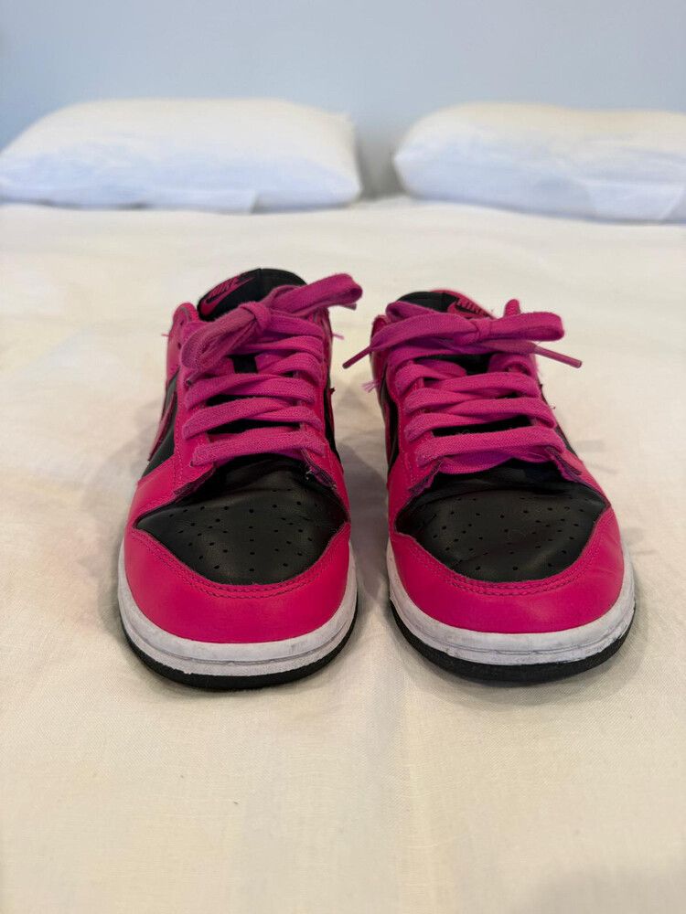Nike Dunk  Low Fierce Pink Black US 7 - Excellent condition